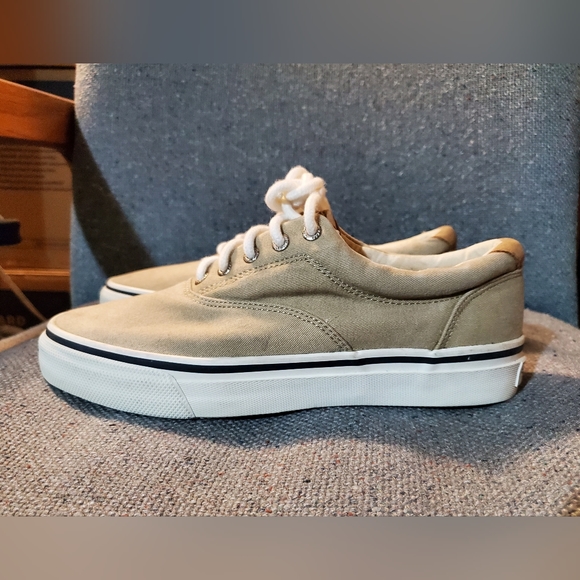 Sperry Sneakers Sz 8 Mens - Picture 2 of 10